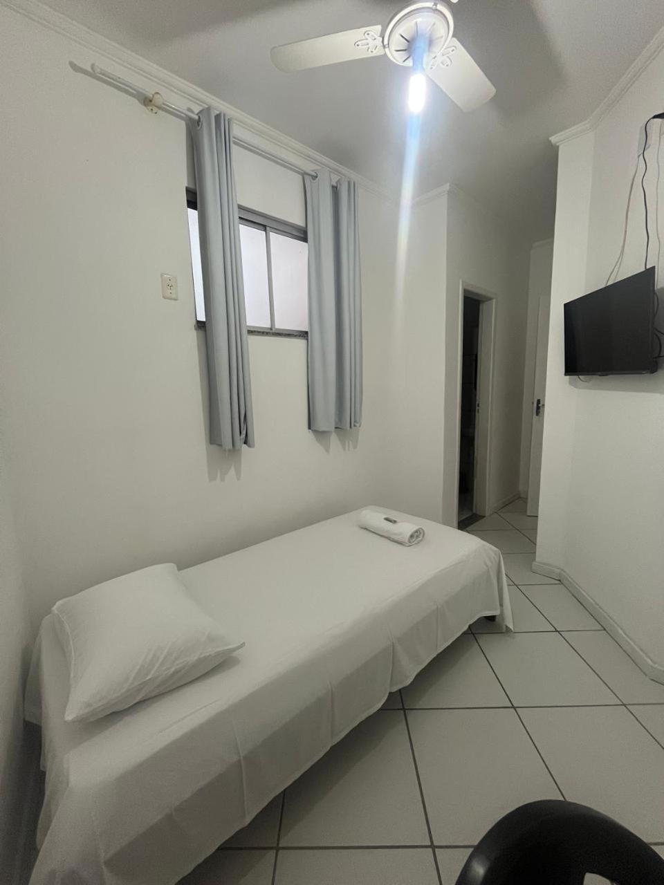 Hotel Aconchegante Jequié Esterno foto