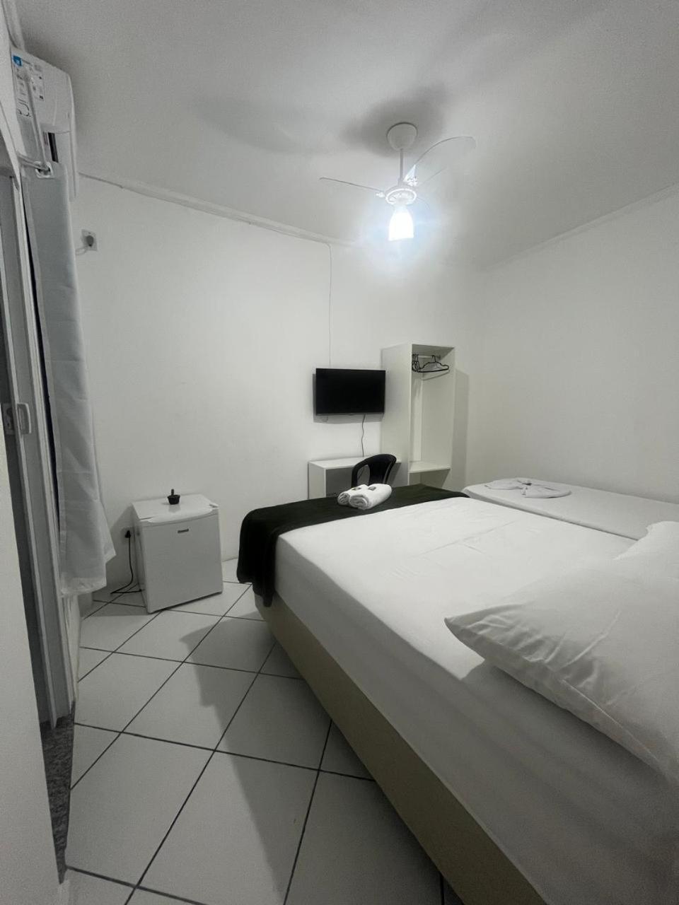 Hotel Aconchegante Jequié Esterno foto